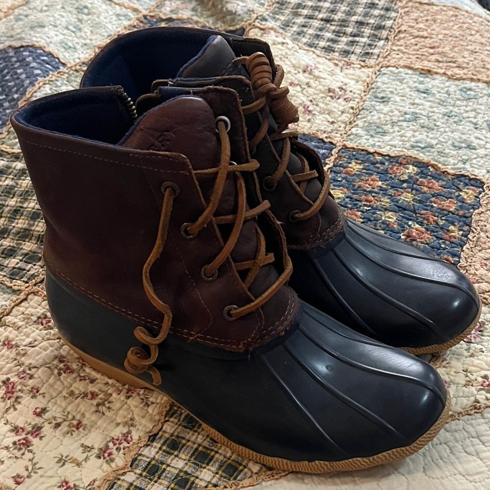 Sperry duck boots
